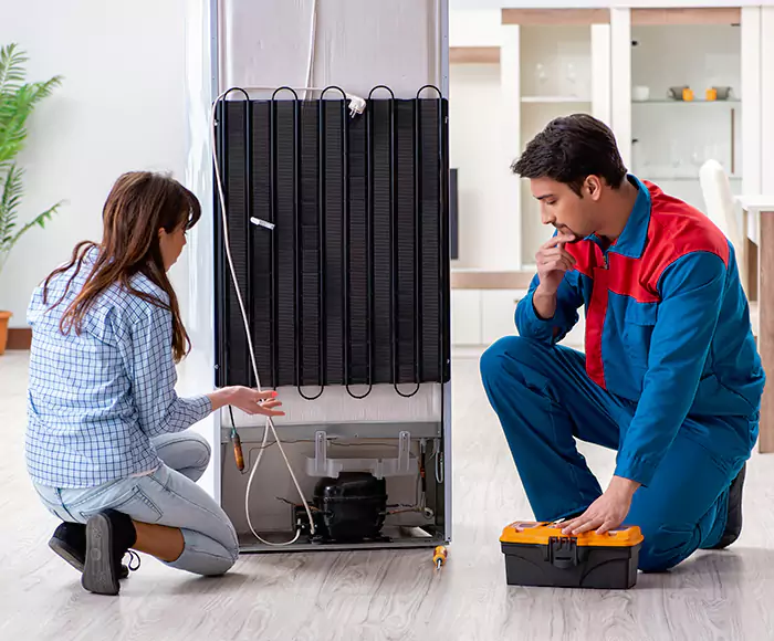 Skilled Cold Storage Specialists: Your Certified Commercial Fridge Repair Service Team in Somerville, MA