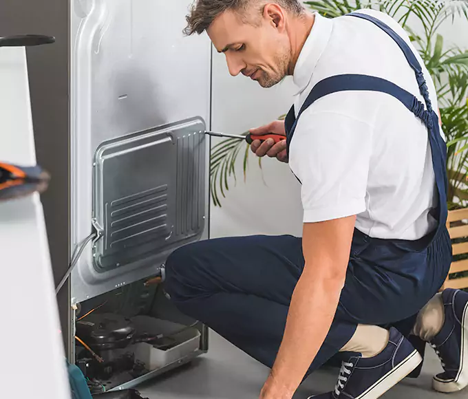 Why Somerville, MA Homeowners Rely on Somerville Appliance Pro for Every Mini Fridge Fix?